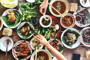Thai food relocation